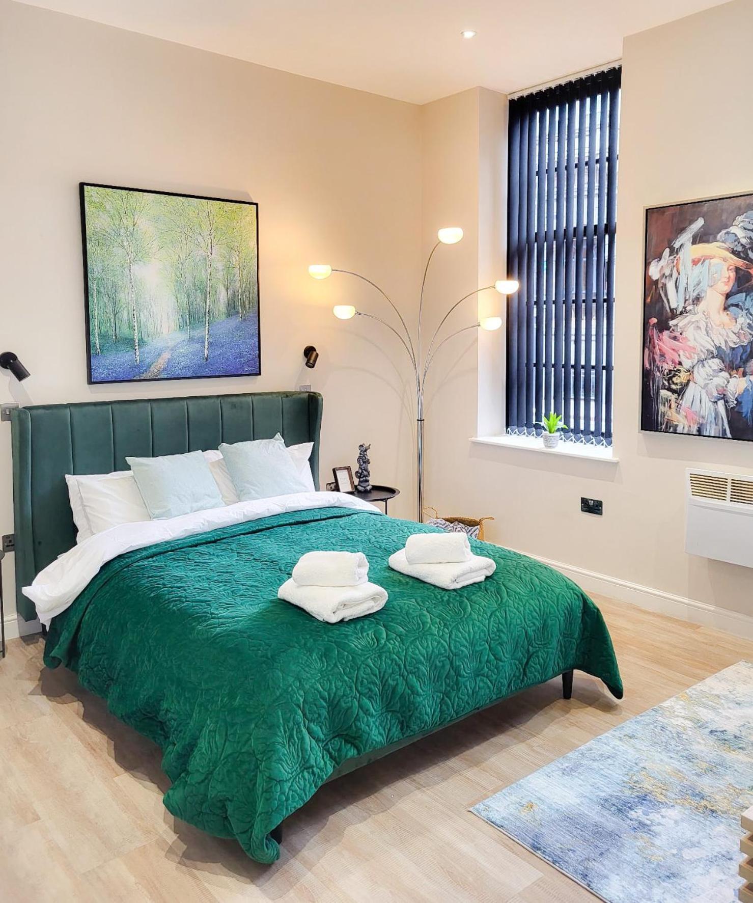 Beautiful Apartment & Central Location & King Size Bed Λιντς Εξωτερικό φωτογραφία